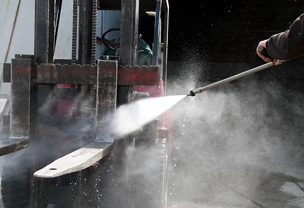 Best Deck and Patio Pressure Washing in Emerald Isle, NC